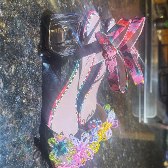 Betsy Johnson Cinthia Embellished Block-Heel Sandals Size 9.5 - Picture 2 of 6